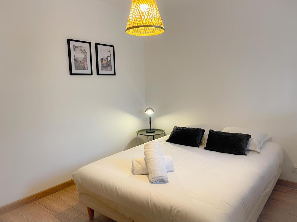 Appartement 2 Chambres Le Descartes Calais Exterior photo